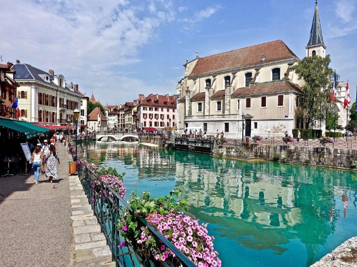 Отель Campanile Annecy - Cran Gevrier Экстерьер фото
